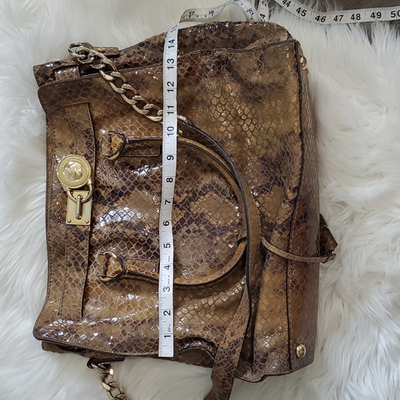 Michael purse, wallet and dust bag - Picture 11 of 14